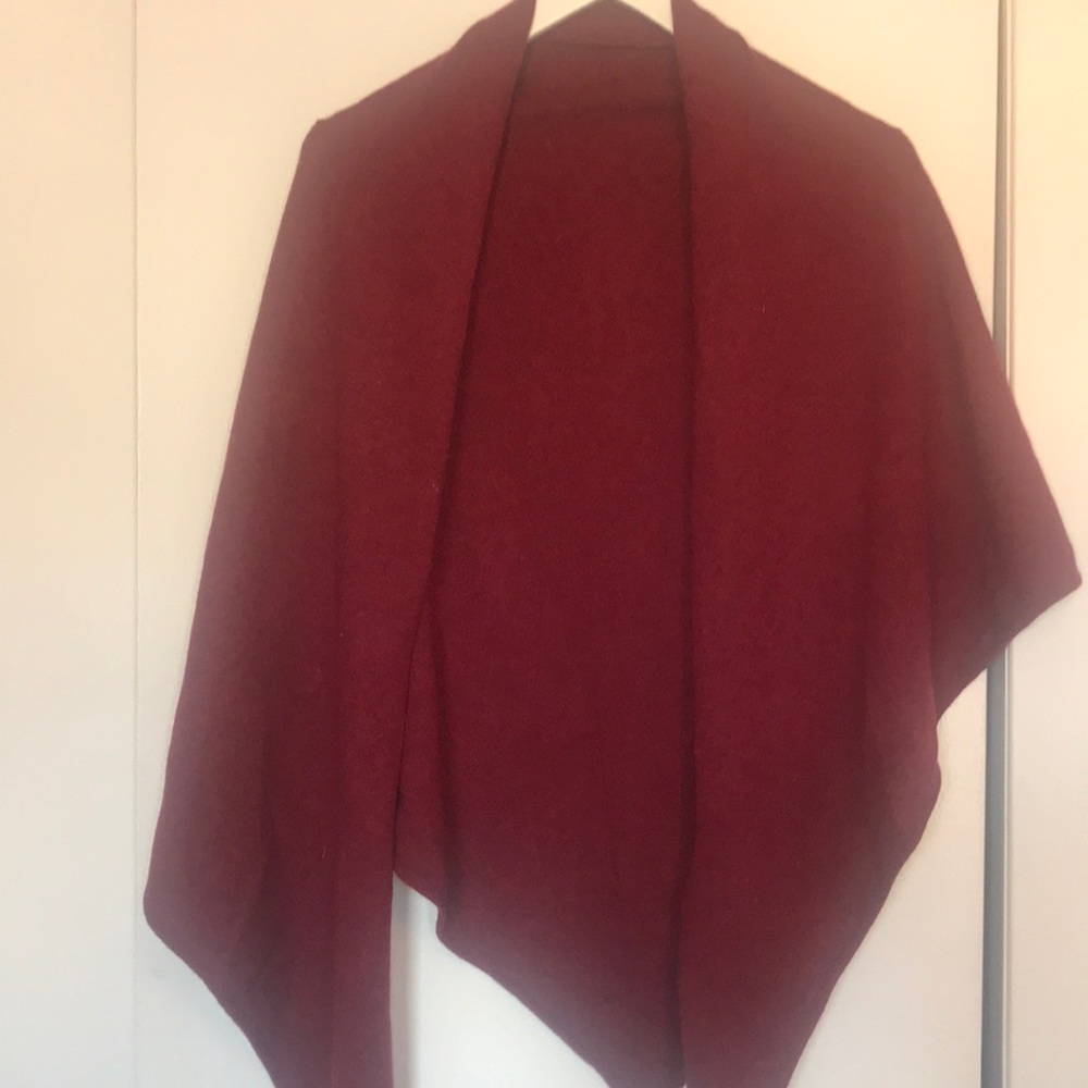 100% cashmere wrap